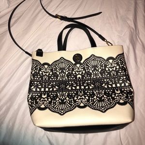 Tory Burch small bucket tote with shoulder strap